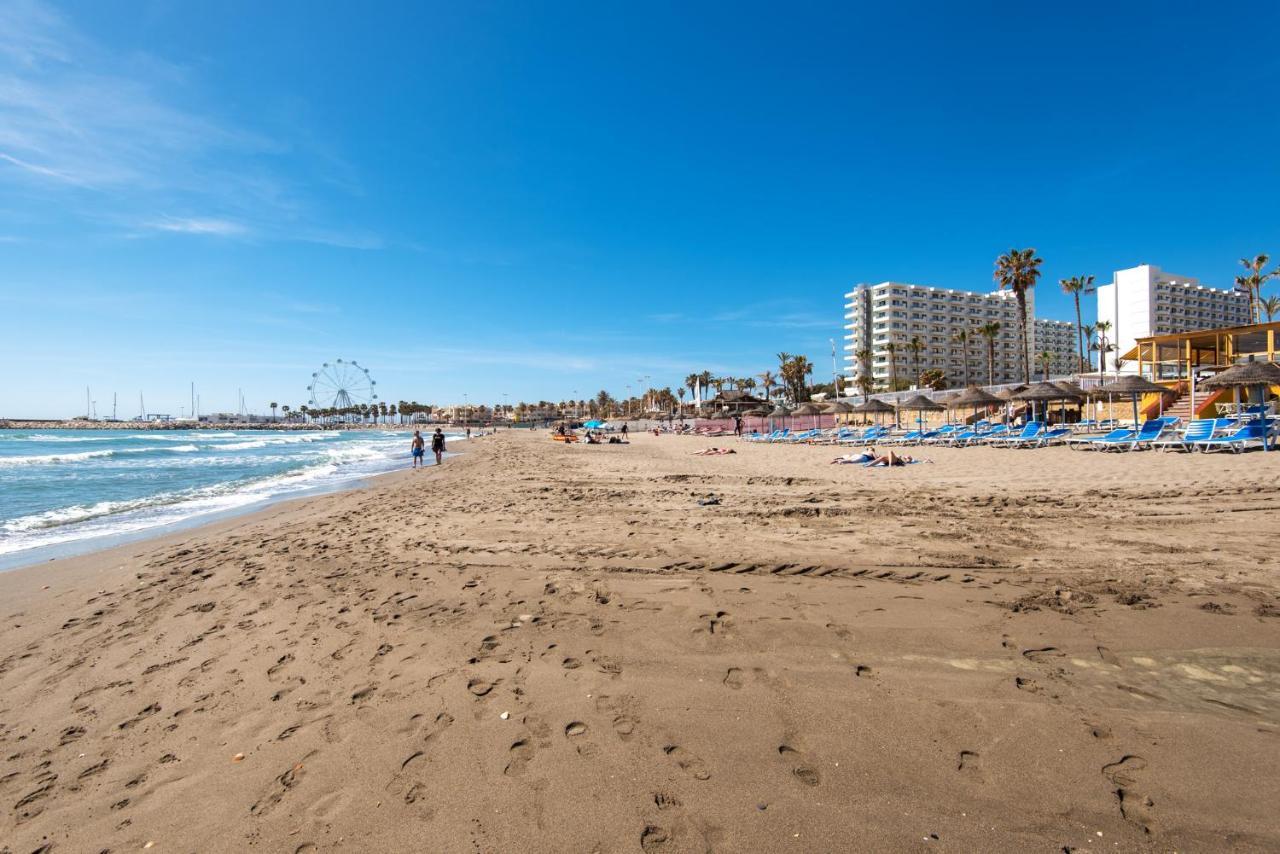 Aloha Puerto Private Apartment 1St Line Carihuela Beach Torremolinos Kültér fotó