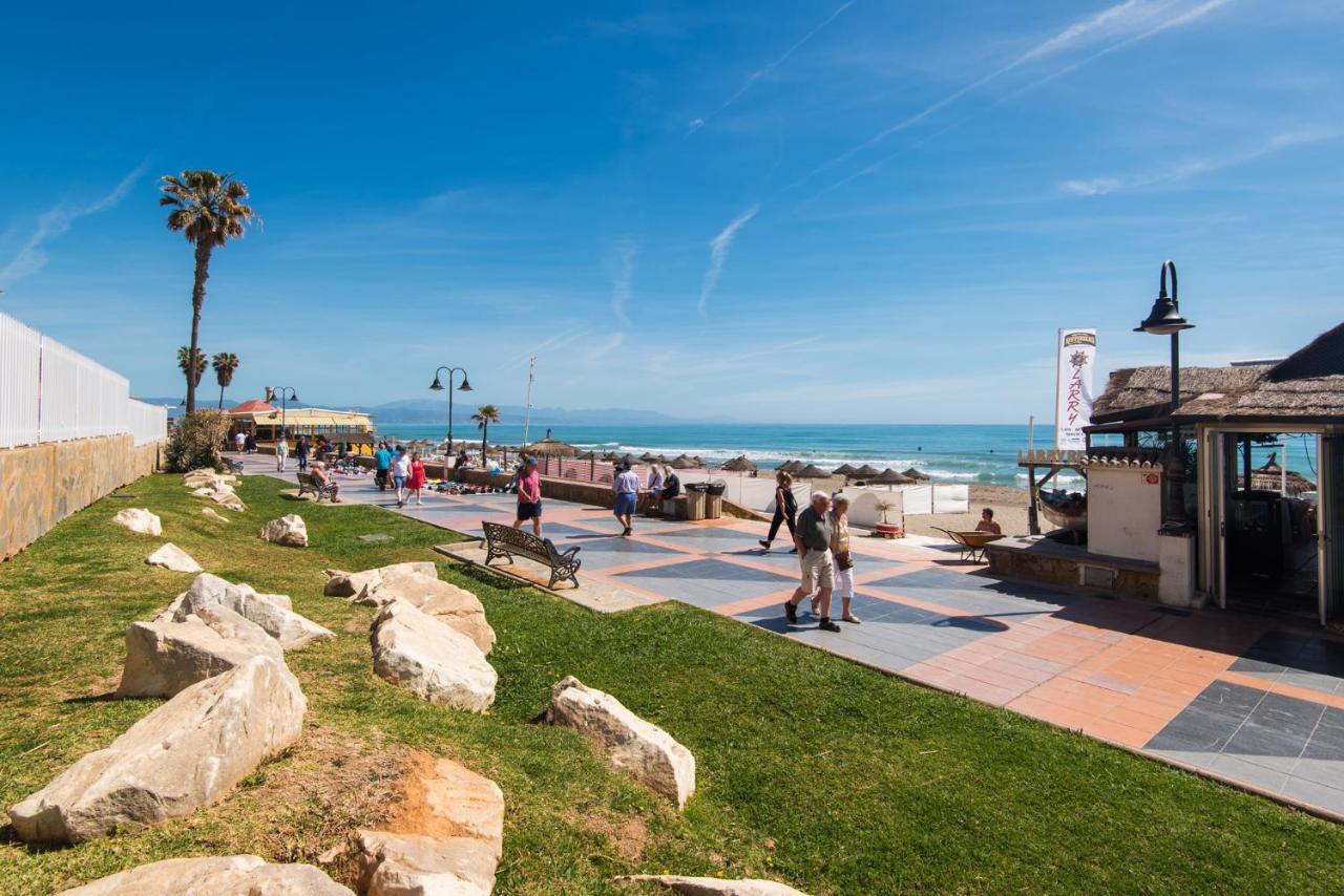 Aloha Puerto Private Apartment 1St Line Carihuela Beach Torremolinos Kültér fotó