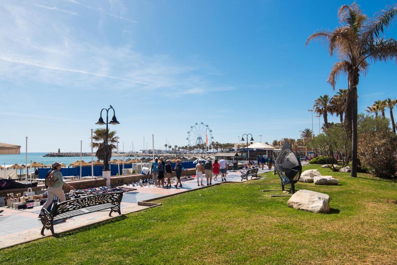 Aloha Puerto Private Apartment 1St Line Carihuela Beach Torremolinos Kültér fotó