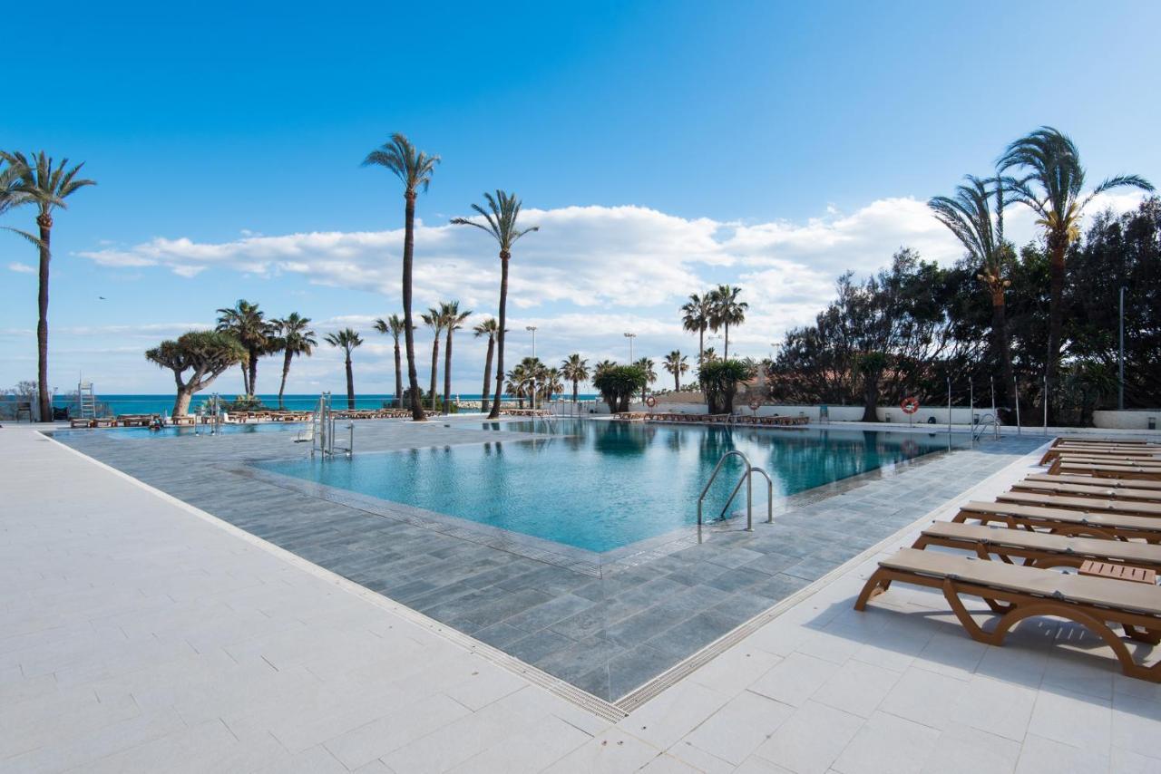 Aloha Puerto Private Apartment 1St Line Carihuela Beach Torremolinos Kültér fotó